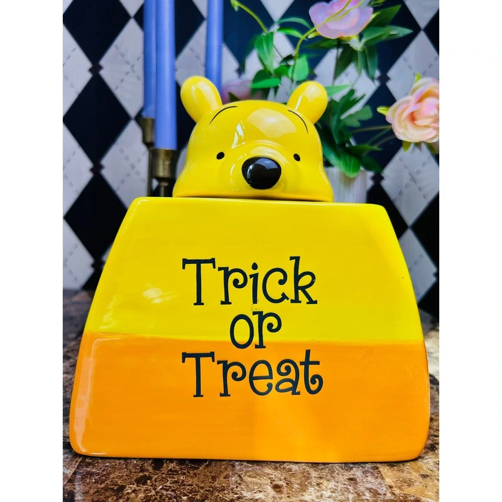 Nostalgic Trick or Treat Candy Jar Bear Lid‎ Ceramic Treat Container